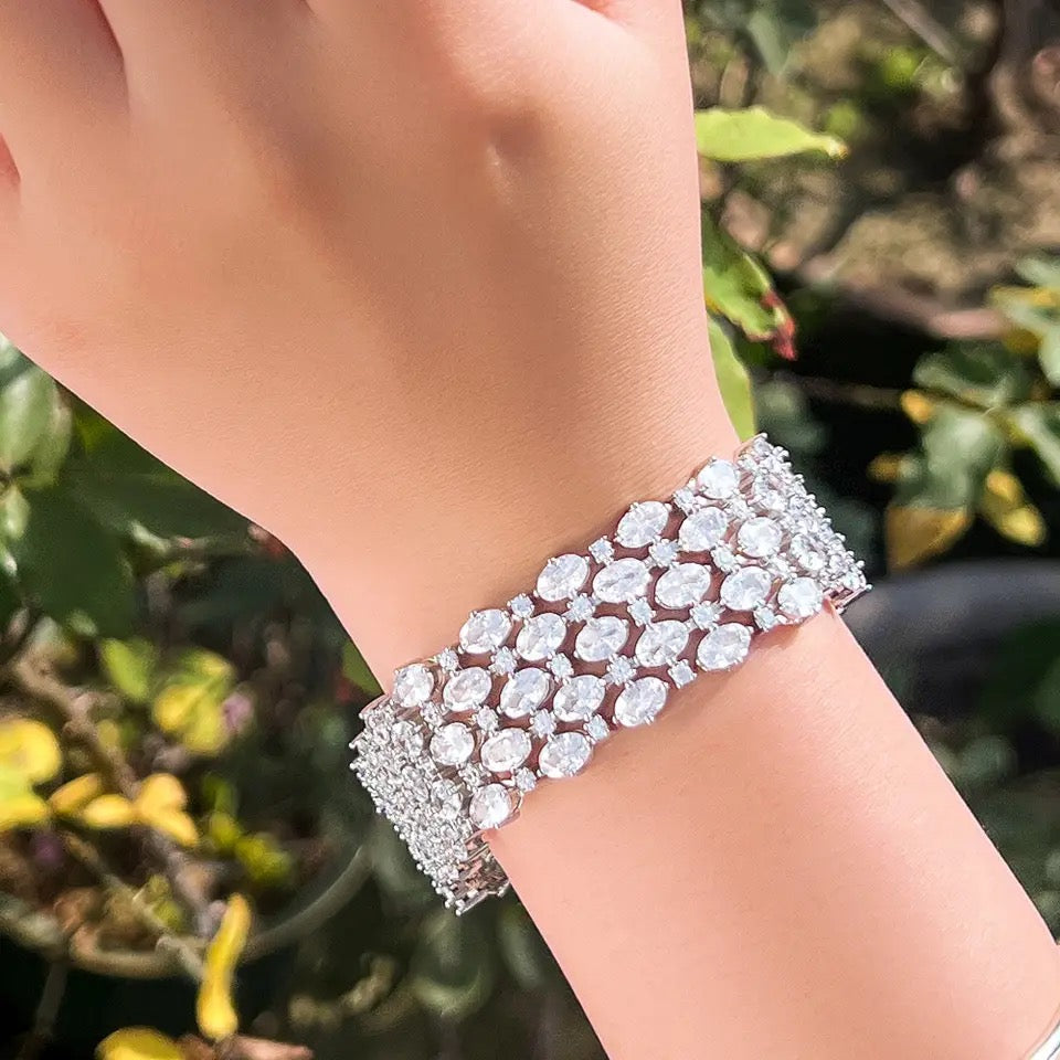 Gorgeous Multiple White Oval Round Cubic Zirconia Bracelet