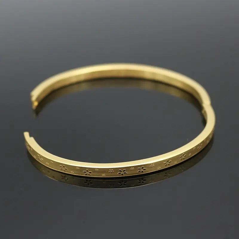 Gold Color Flower Bracelet