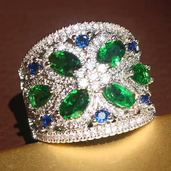 Green Flower Zircon Ring