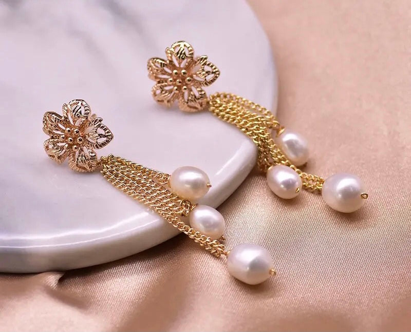 Natural Fresh Water Earrings