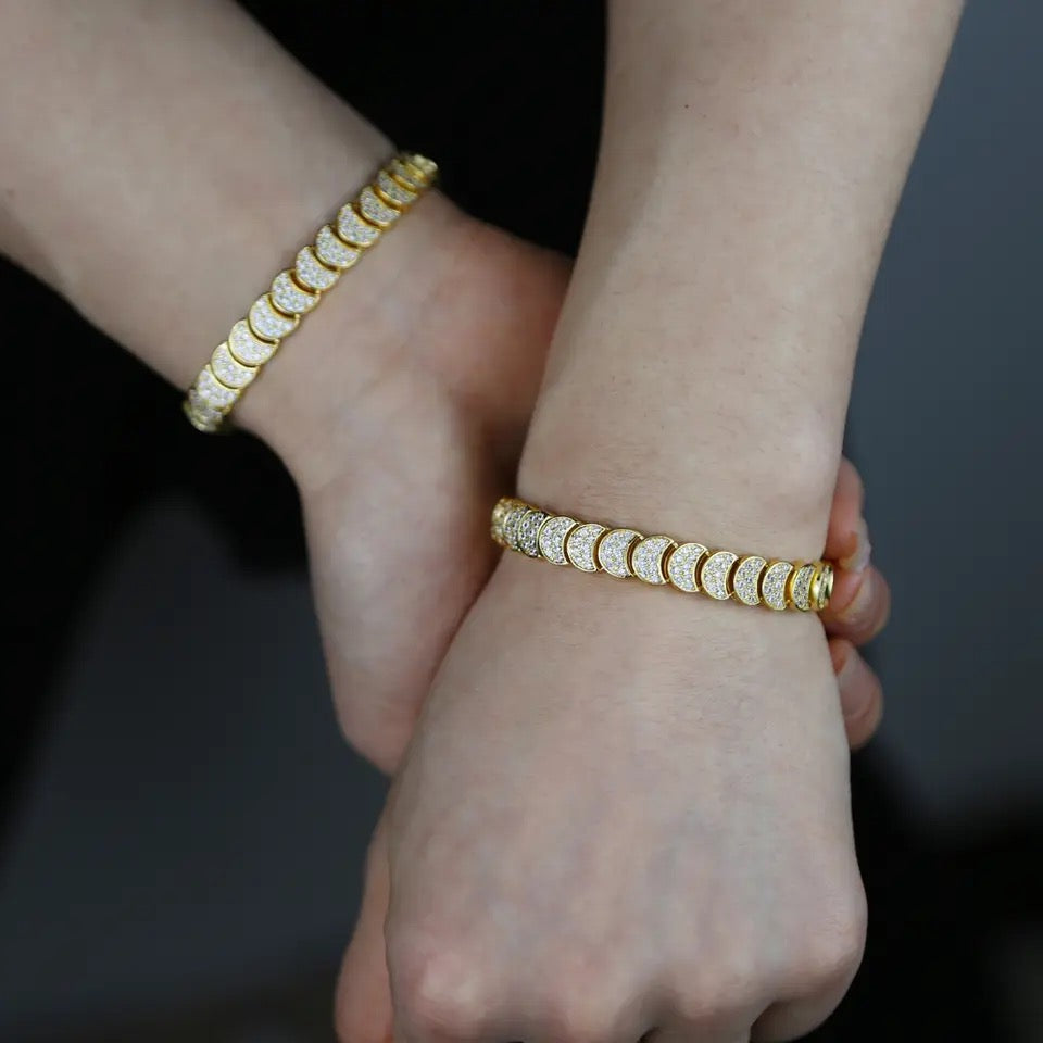 Round Moon Shaped Jewellery Set
