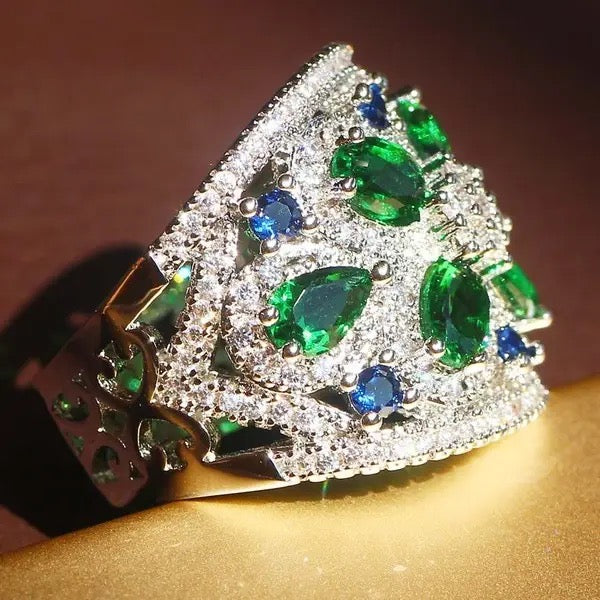 Green Flower Zircon Ring