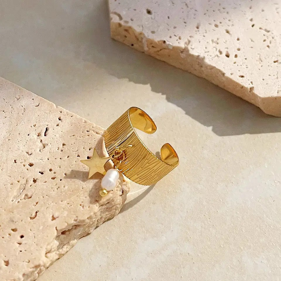 Minimalist Open Ring